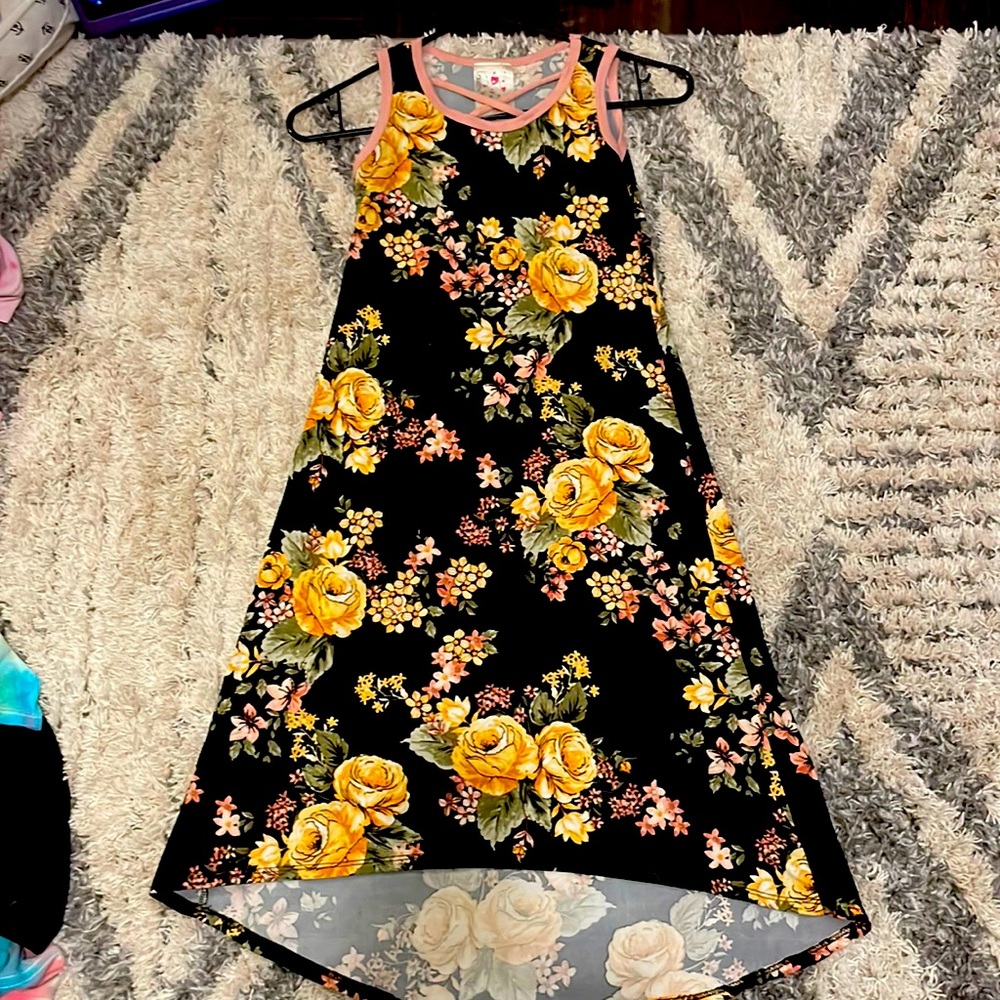 flowy dress